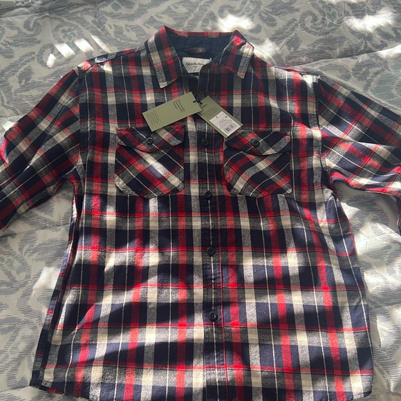 Goodfellow & Co. Navy plaid shirt. Size Smalll - Picture 1 of 5